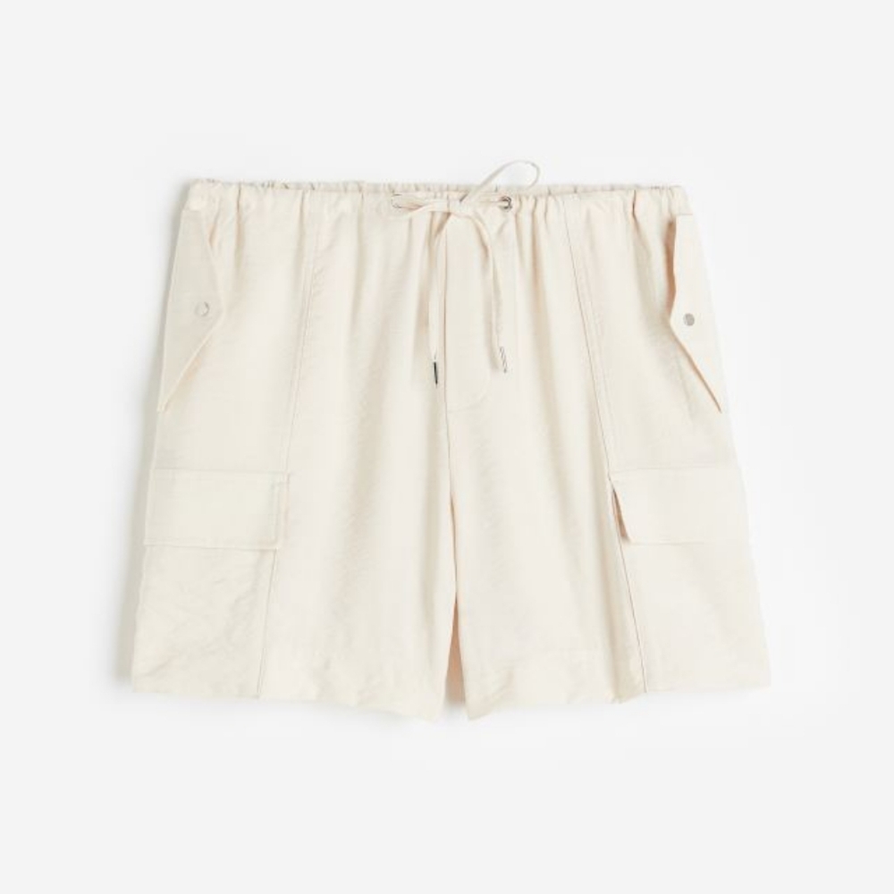 H&M Cargo Shorts Size Large Cream
